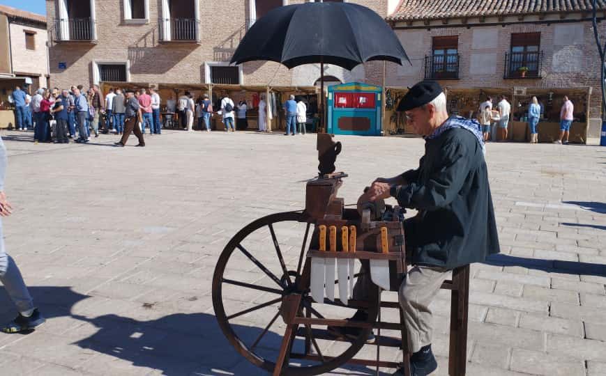 Las imágenes de la XIX Feria de Oficios Aldeanueva