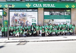 Foto de la plantilla de Caja Rural de Zamora con motivo del Día Solidario