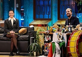 Michelle Jenner con David Broncano en 'La Revuelta'.