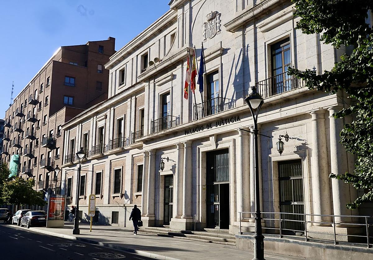 Fachada del Palacio de Justicia de Valladolid.