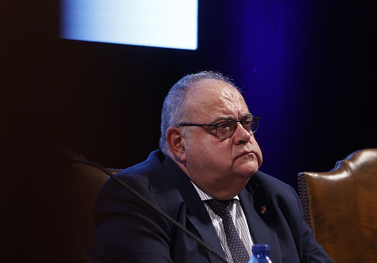 El consejero de Sanidad, Alejandro Vázquez, este jueves en unas jornadas en Soria.