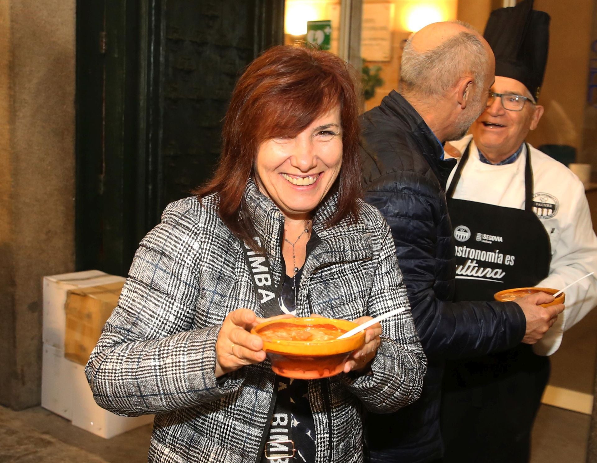 El prodigioso Paso de la Hoja y las sopas del santo, en imágenes