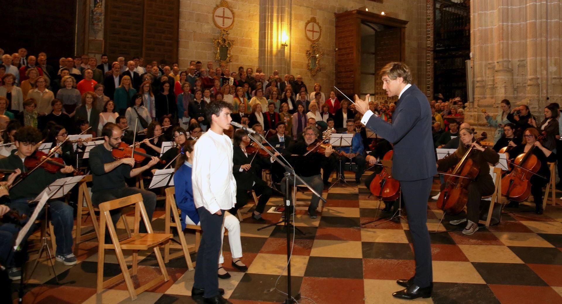 Un San Frutos a cubierto, en imágenes