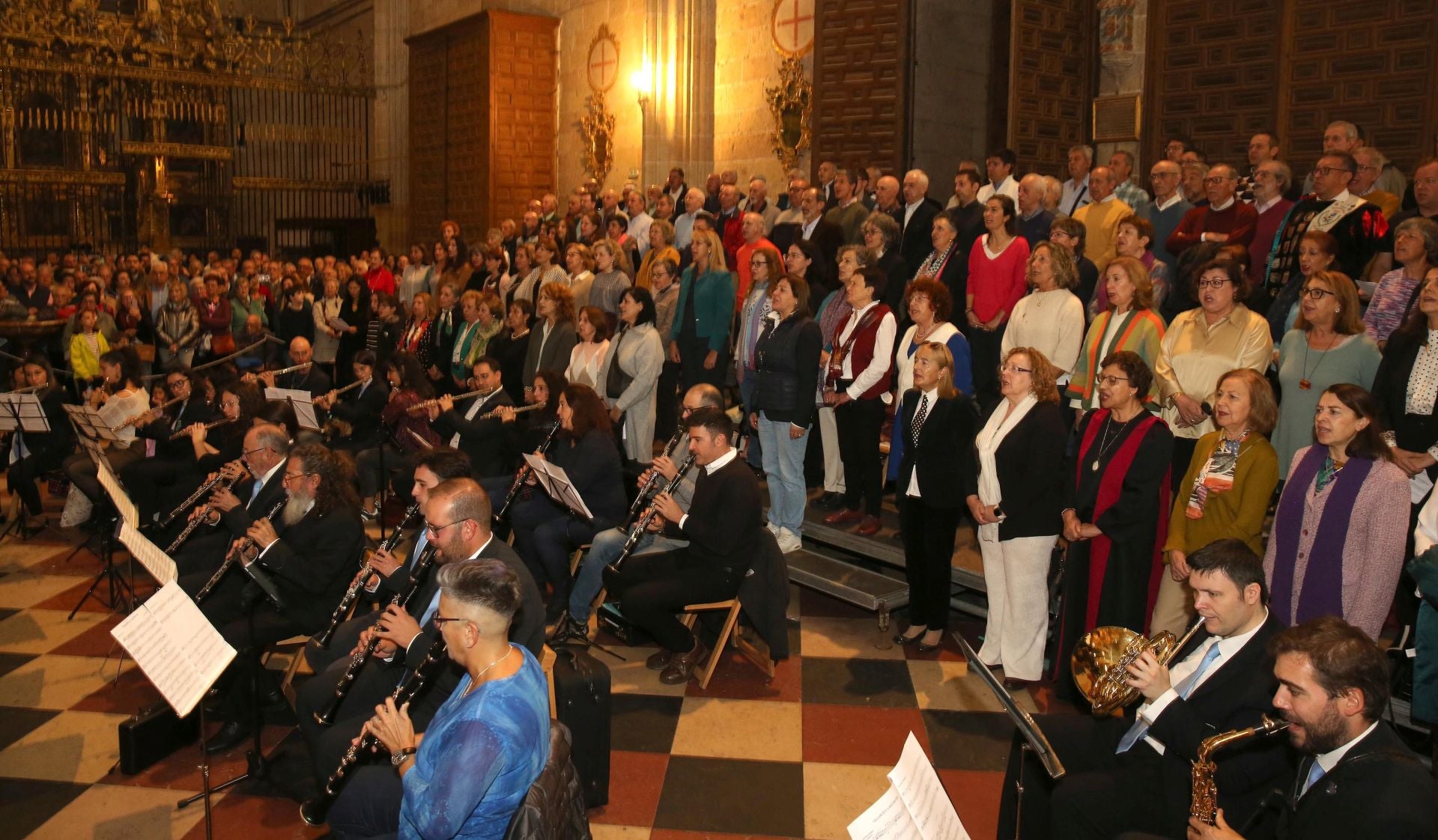 Un San Frutos a cubierto, en imágenes