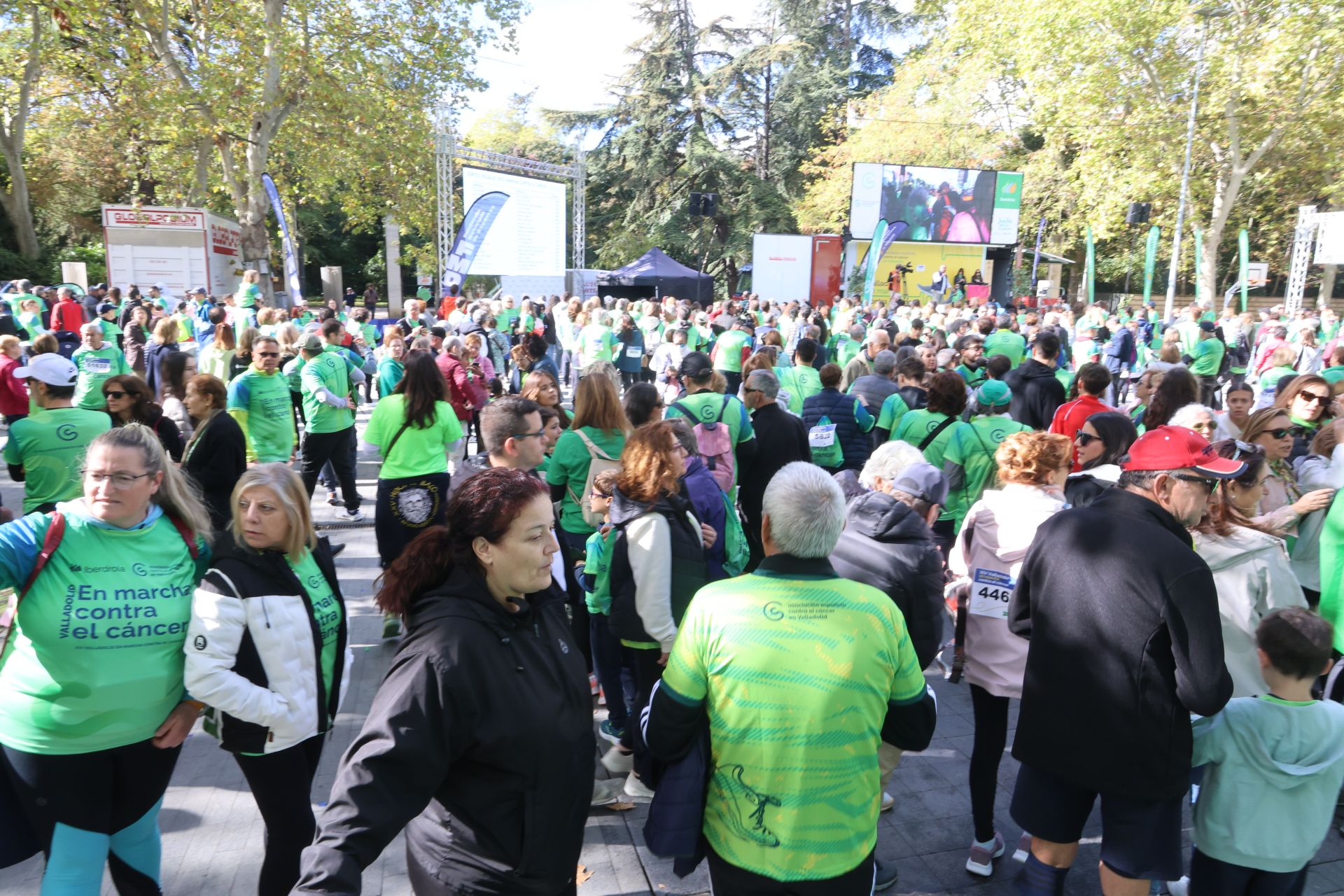 Las imágenes de la Marcha contra el Cáncer 2025