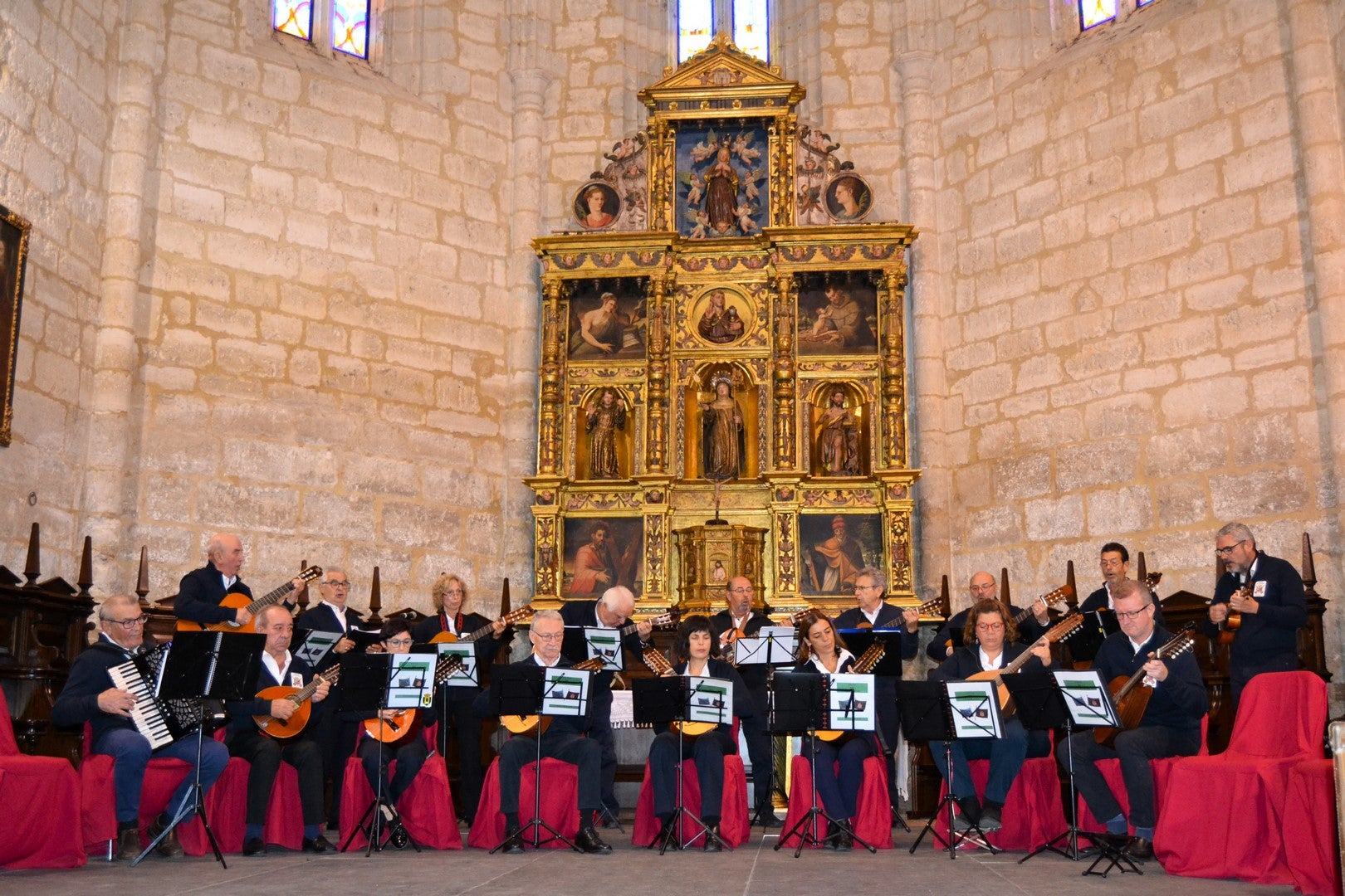 Astudillo despide la Muestra de Música de Plectro