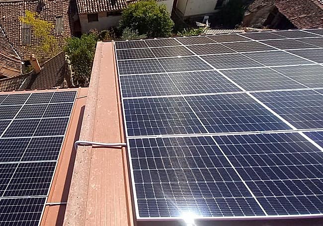 Placas solares para crear un entorno más sostenible.