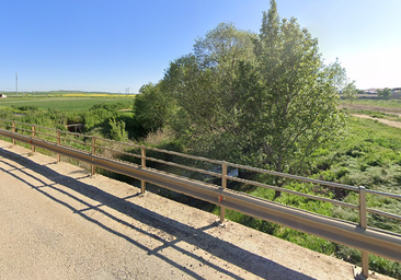 Roban la furgoneta al panadero de Villabrágima y aparece quemada en el río