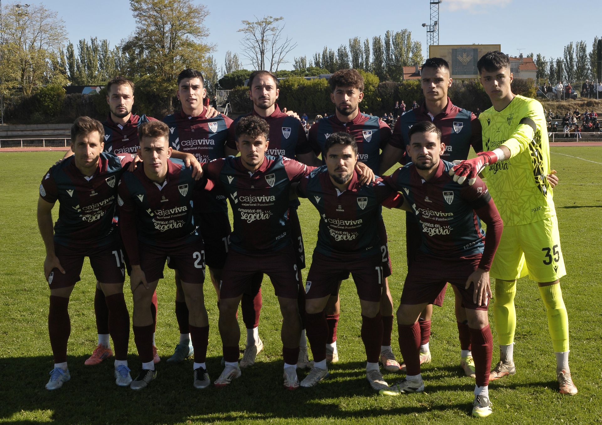 Fotos de la victoria de la Segoviana en Salamanca