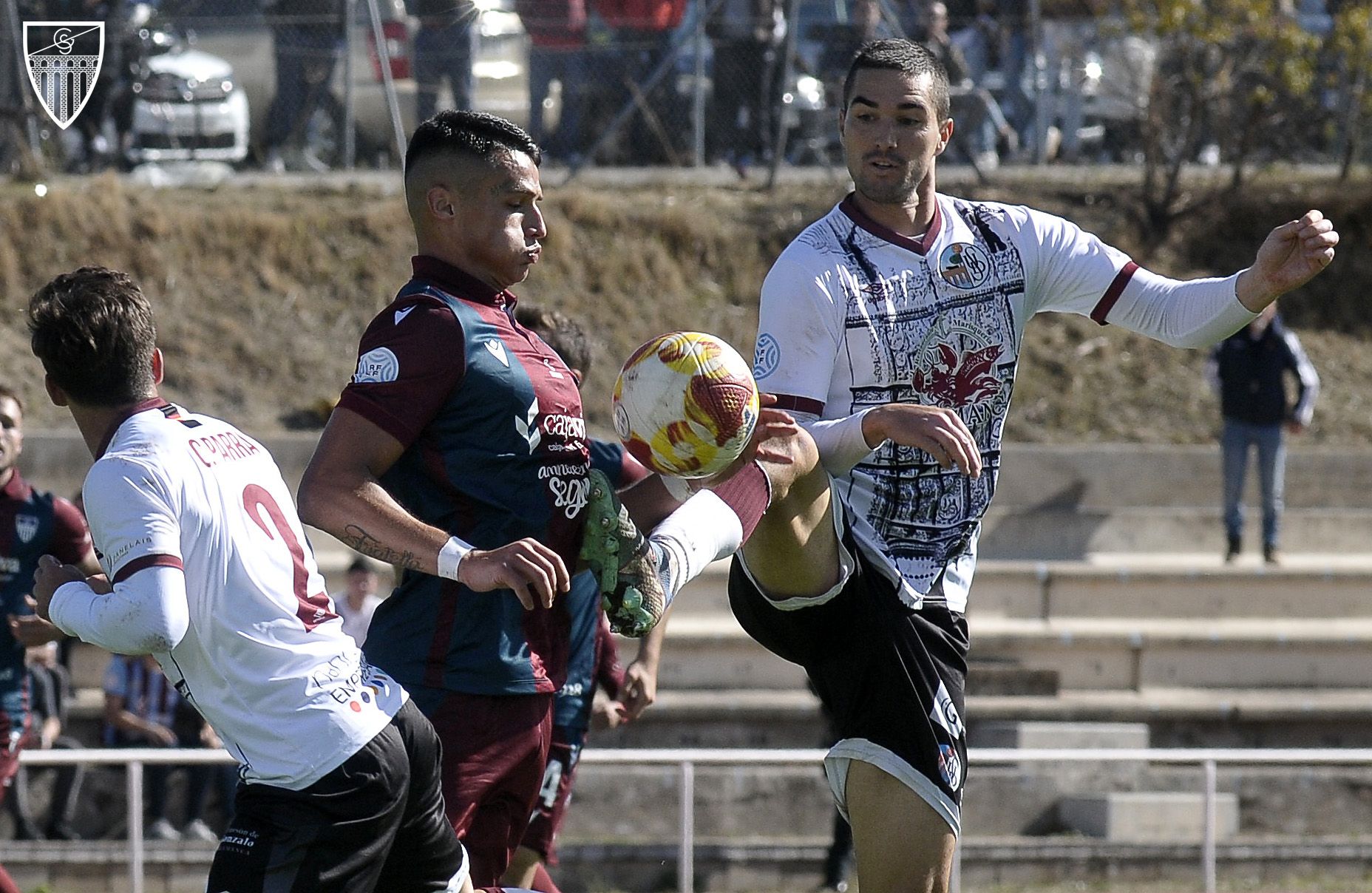 Fotos de la victoria de la Segoviana en Salamanca