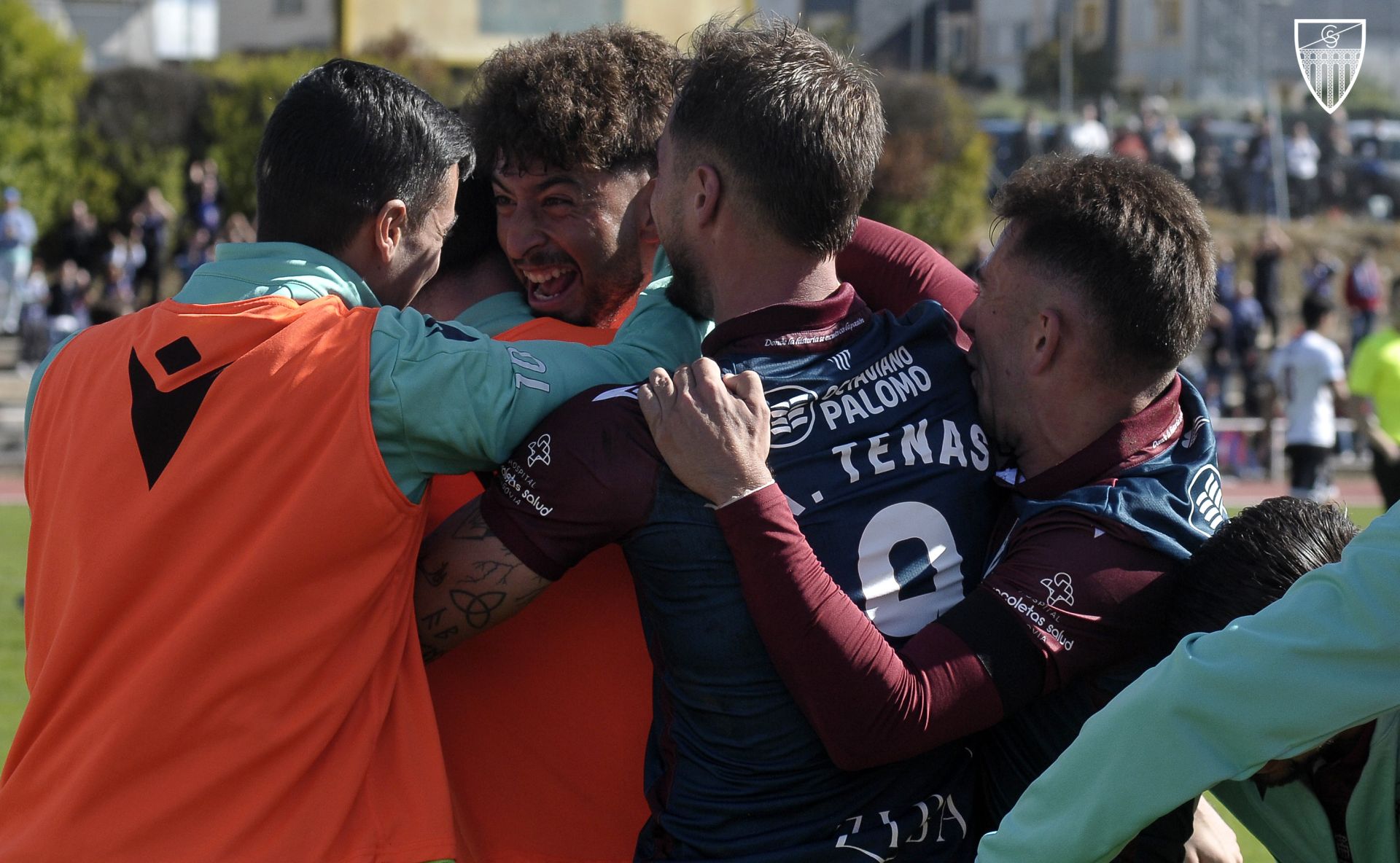 Fotos de la victoria de la Segoviana en Salamanca