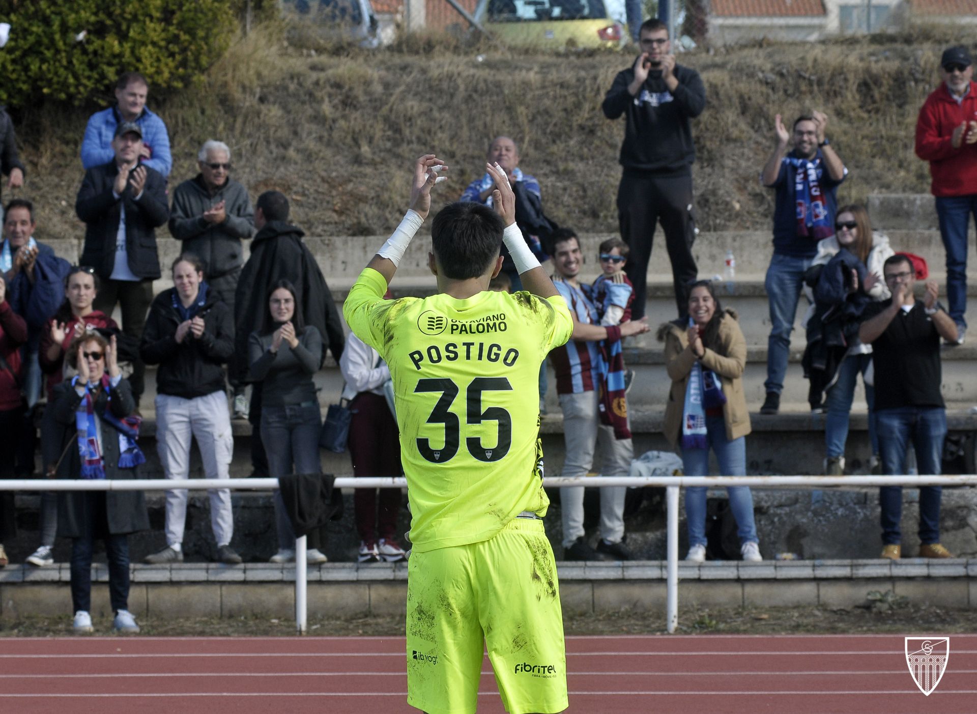 Fotos de la victoria de la Segoviana en Salamanca