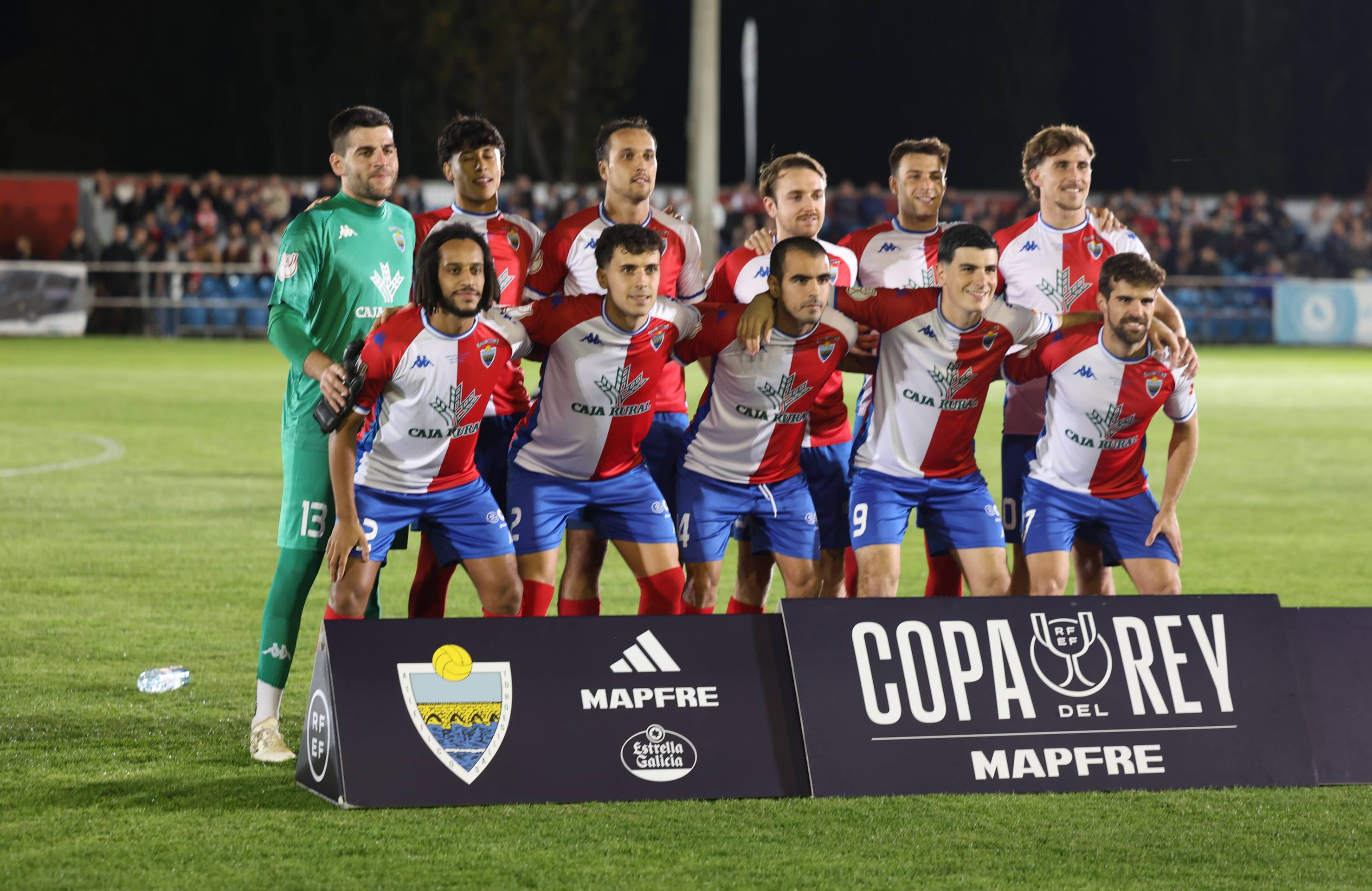 Las imágenes de la derrota del Atlético Tordesillas ante el Burgos CF