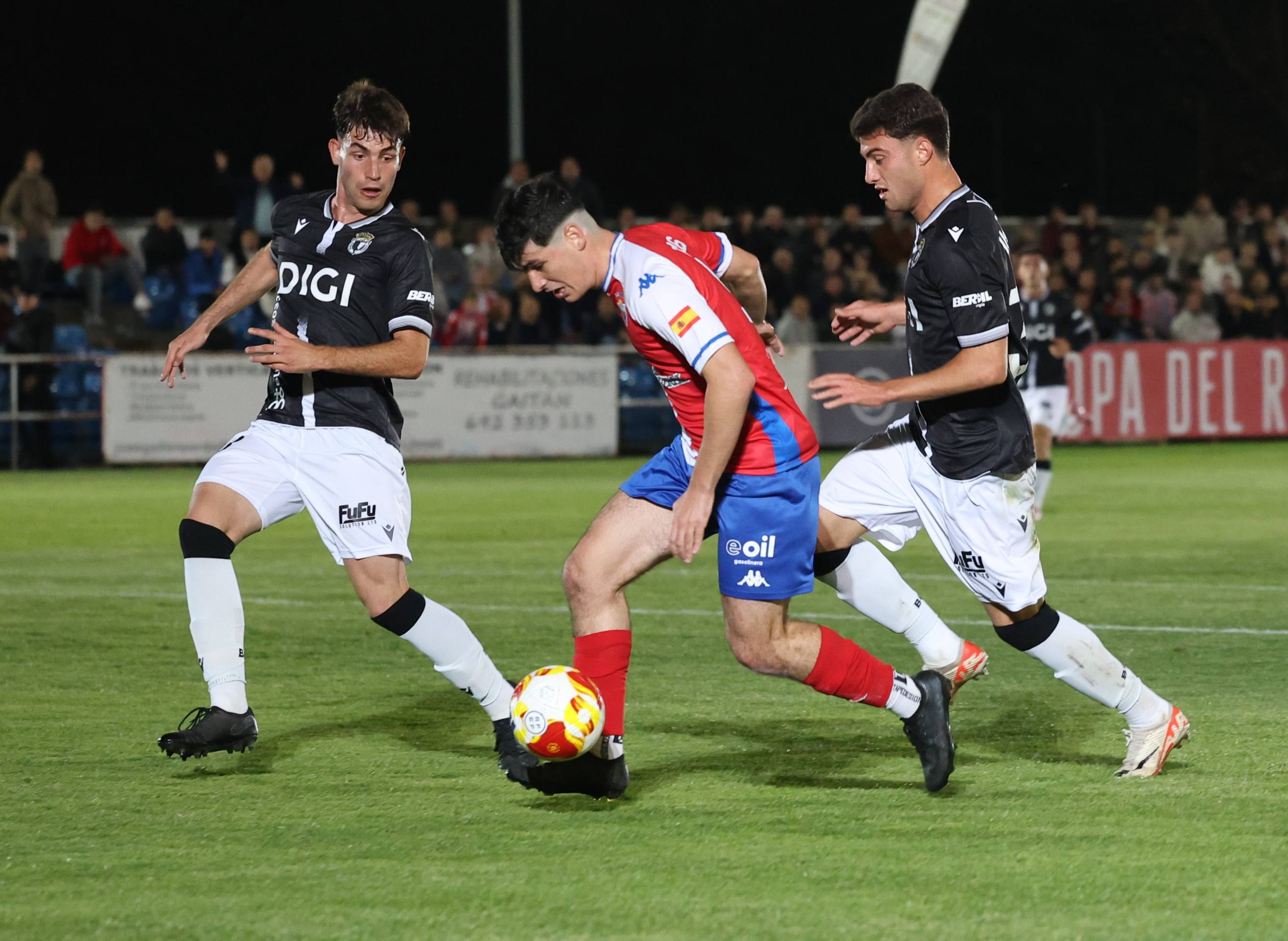 Las imágenes de la derrota del Atlético Tordesillas ante el Burgos CF