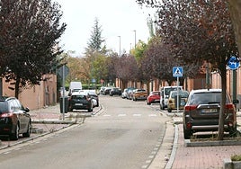 Calle Macizo de Gredos, donde detuvieron al último de los menores implicados.