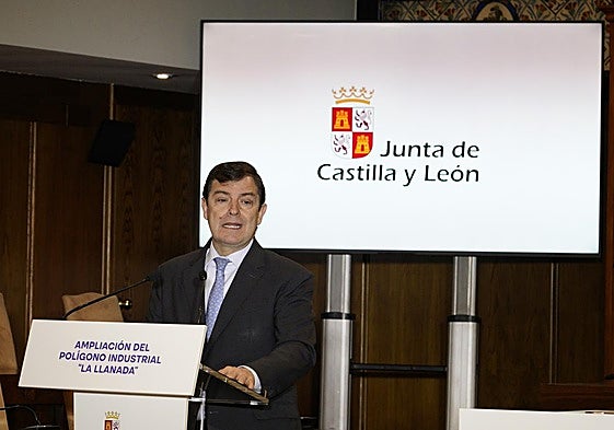 Mañueco en su visita a Ponferrada.