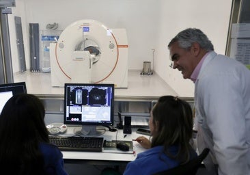 El PET-TAC cumple dos años en el Clínico: 7.500 pacientes tratados y un futuro decisivo frente al alzhéimer