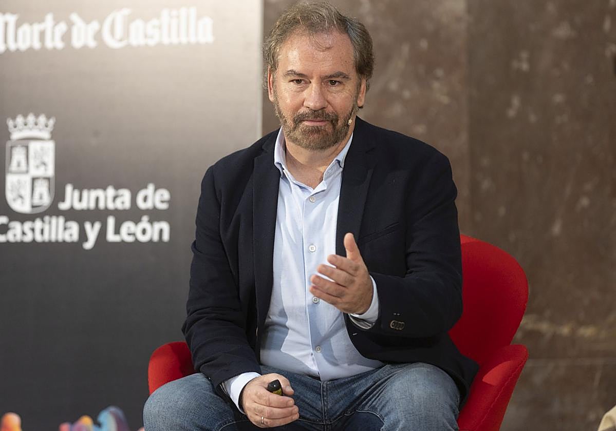 El experto en pueblos indígenas Daniel Oliva.