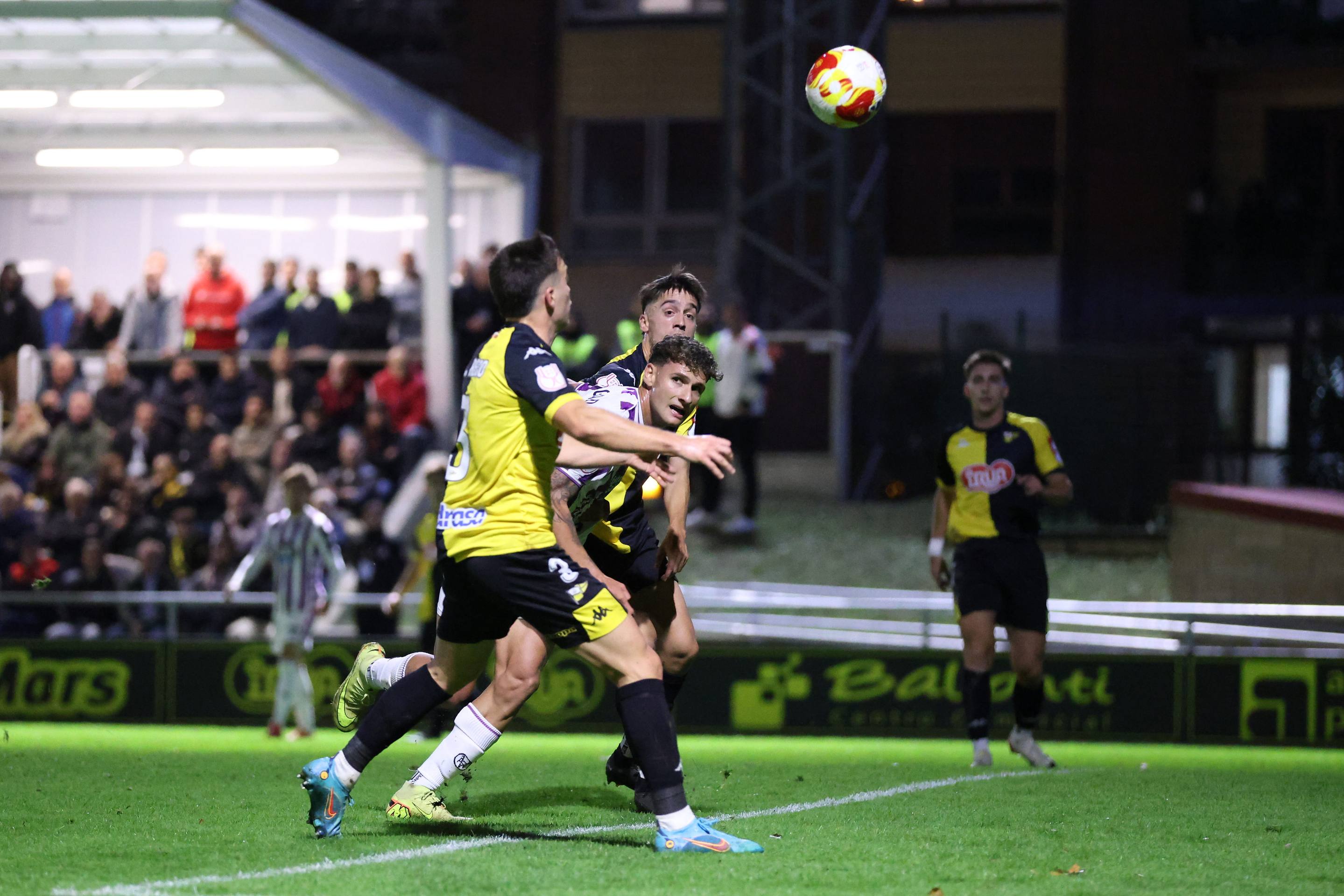 Las imágenes de la bochornosa eliminación del Real Valladolid