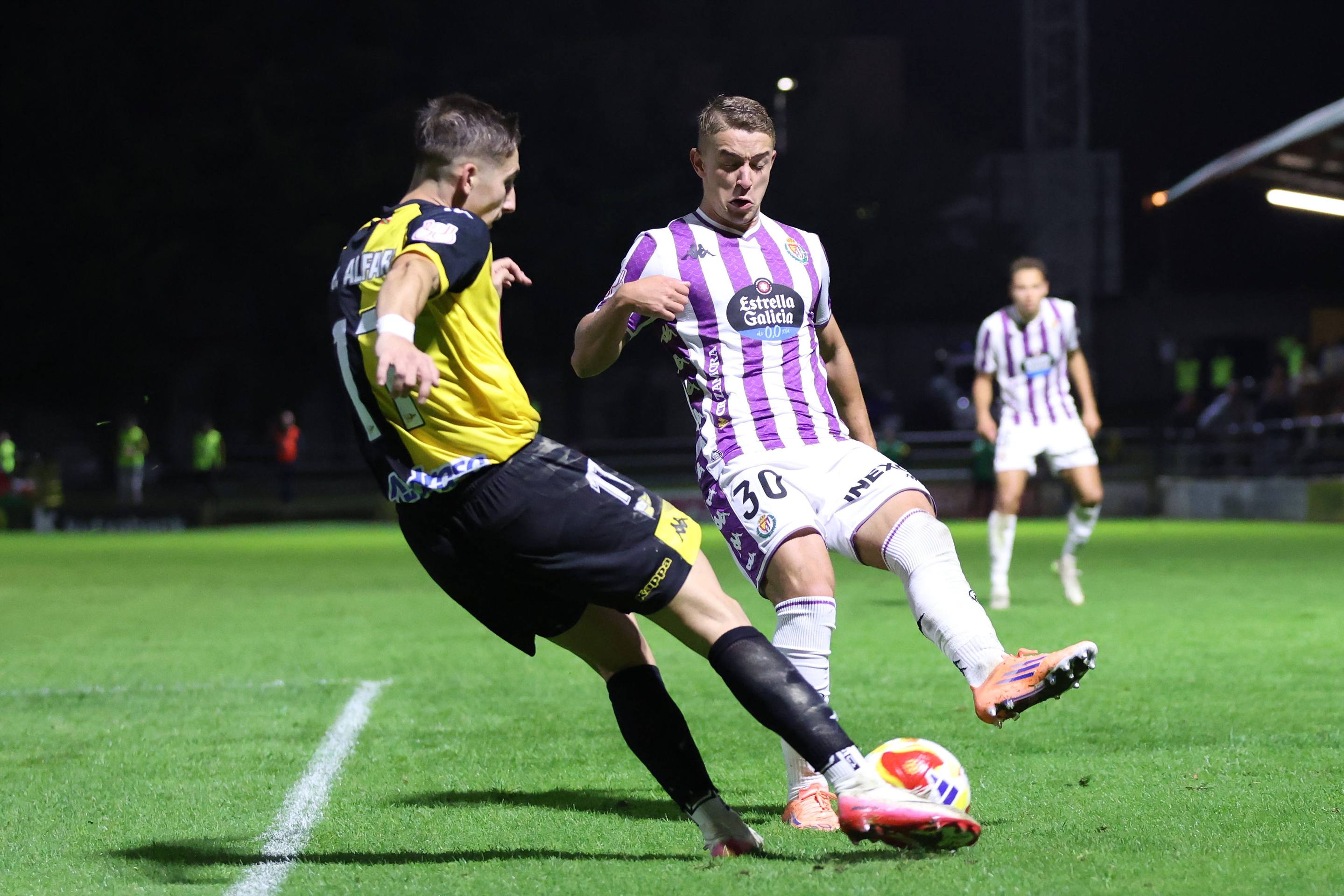Las imágenes de la bochornosa eliminación del Real Valladolid