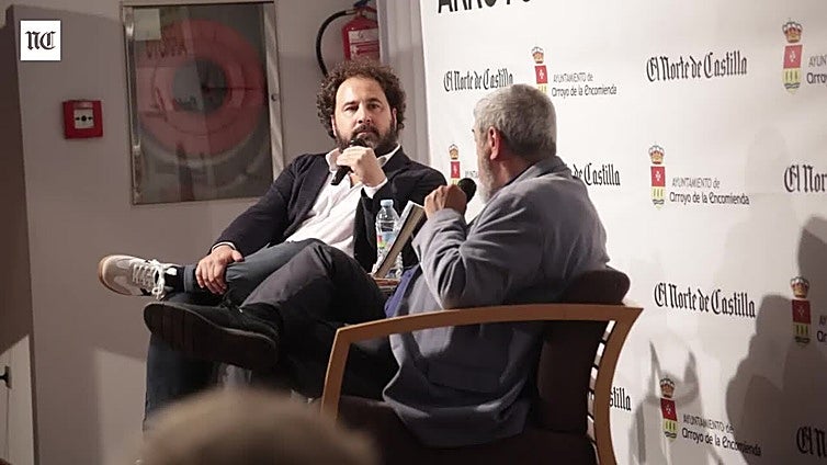 José F. Peláez, en el Aula Cultural de Arroyo
