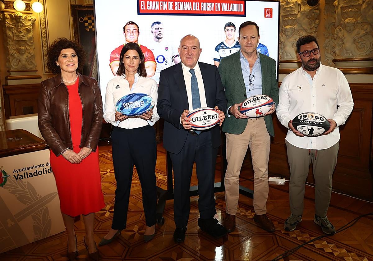 Mayte Martínez, Rut Vicente, Jesús Julio Carnero, Hansen y Juan Carlos Pérez.