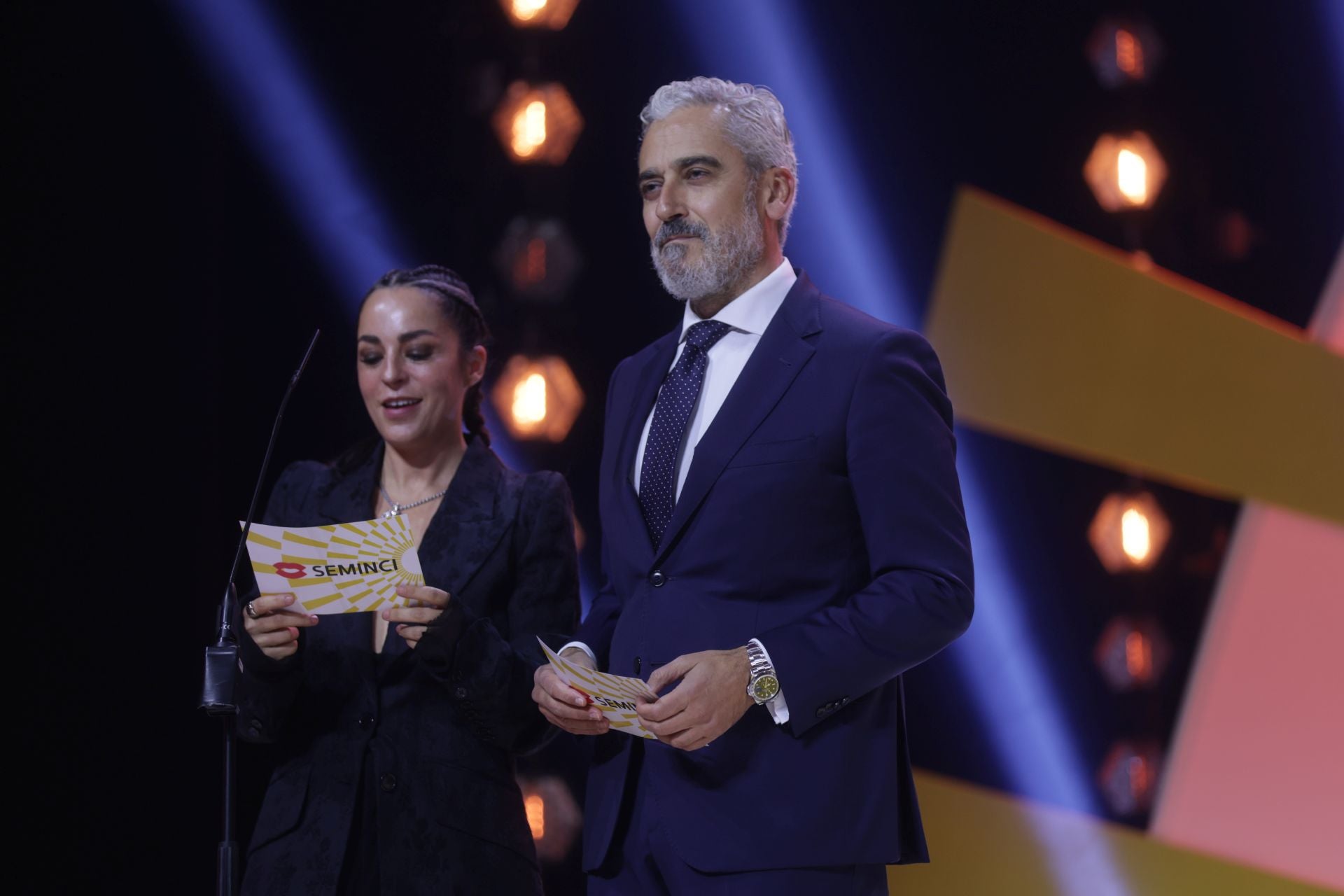 La productora Nata Moreno y José Antonio León, director de comunicación de Renault Group,