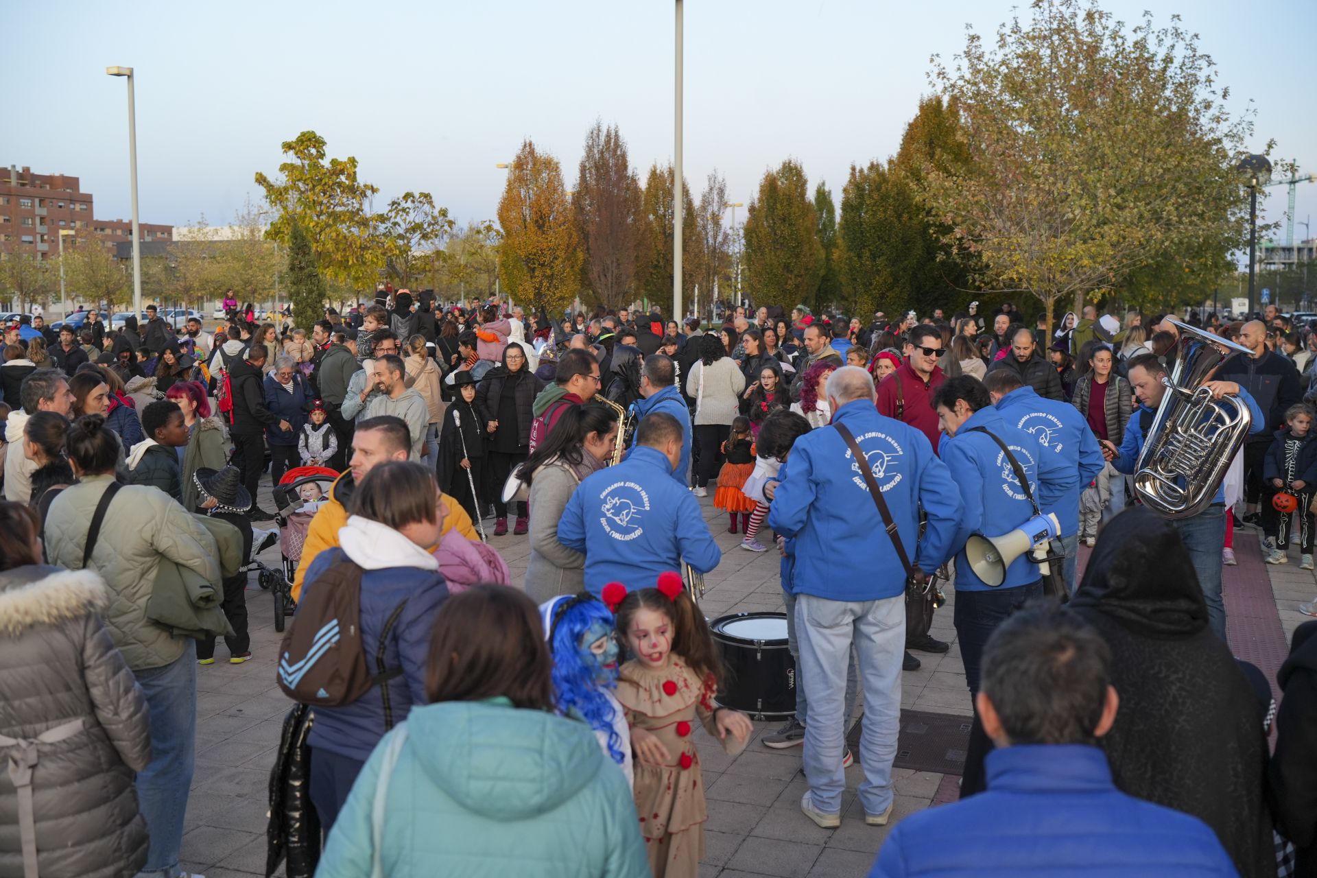 En imágenes el desfile de Halloween en Los Santos Pilarica