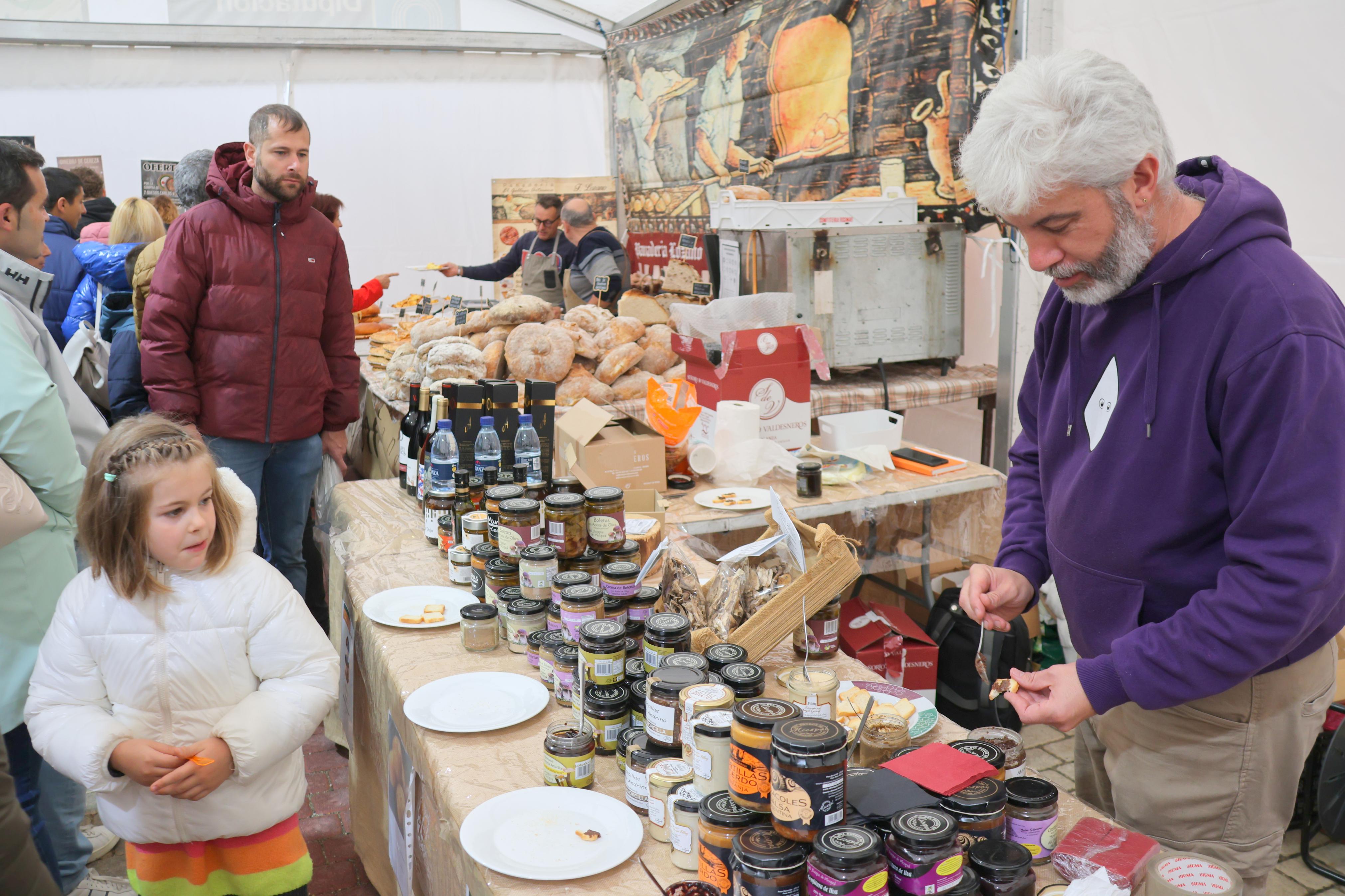 XIV Feria del Queso y Vino en Baltanás