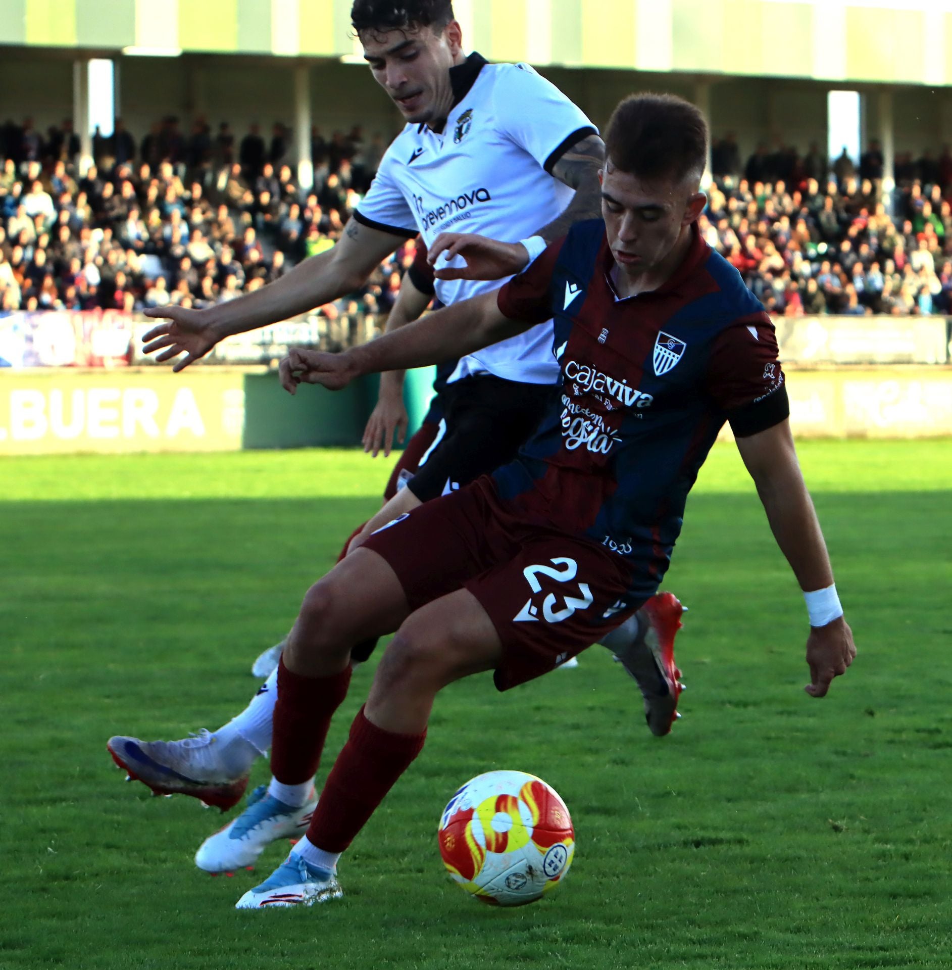 Fotos del partido entre la Segoviana y el Burgos Promesas