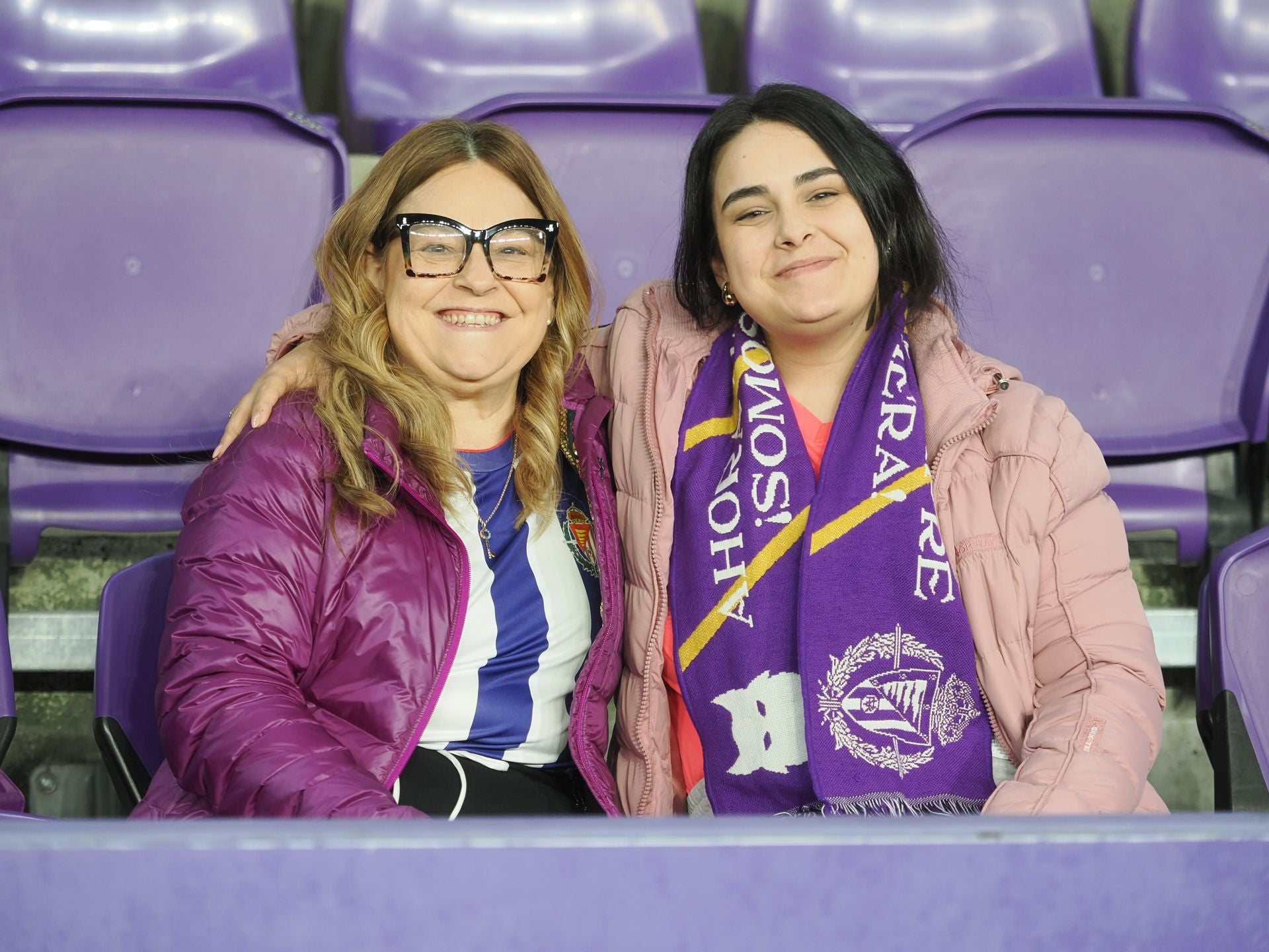 Búscate en la grada del estadio José Zorrilla (1/4)