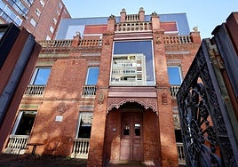 El chalé de la familia Aragón en el paseo de España