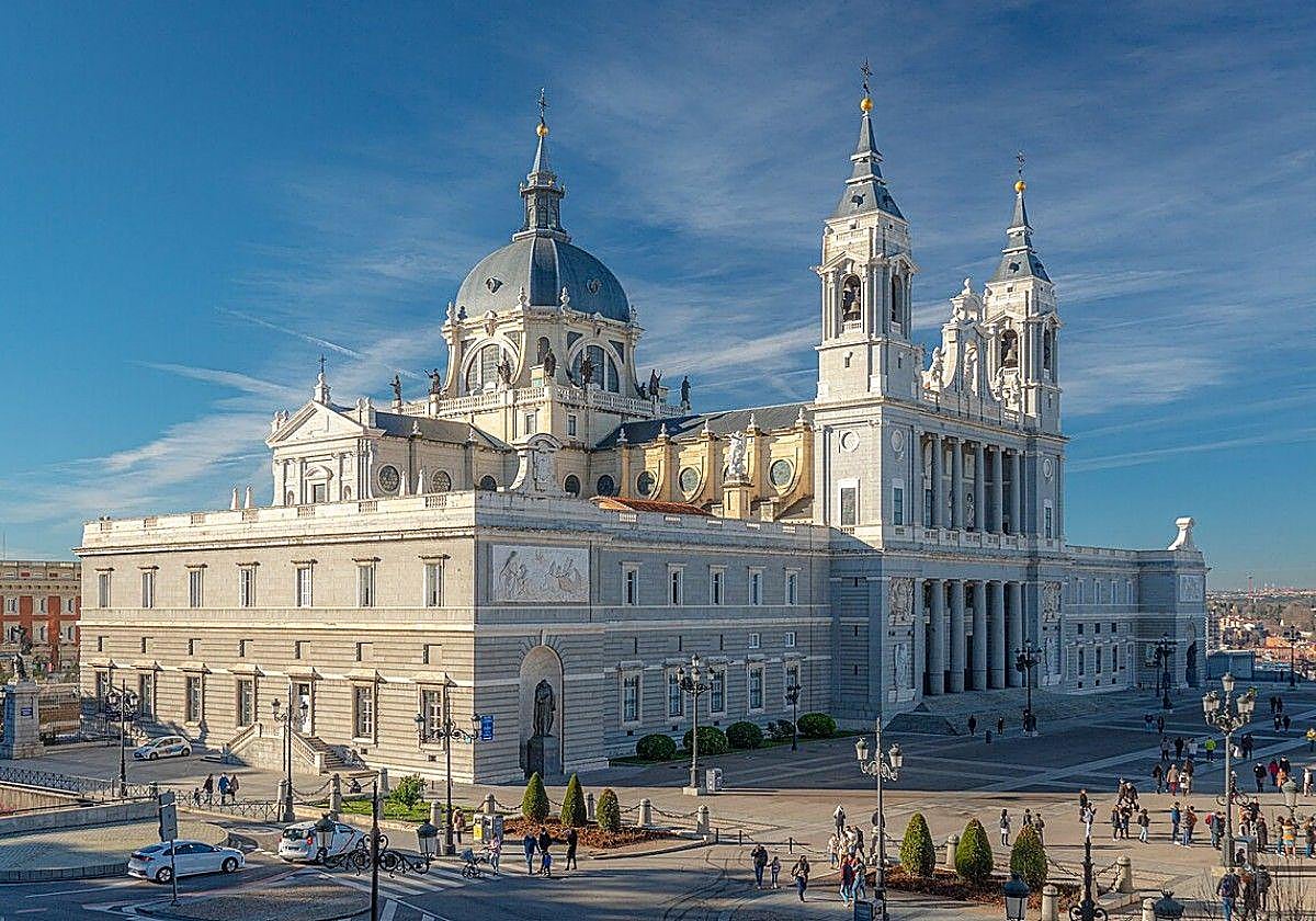 Catedral de Santa María la Real de la Almudena.