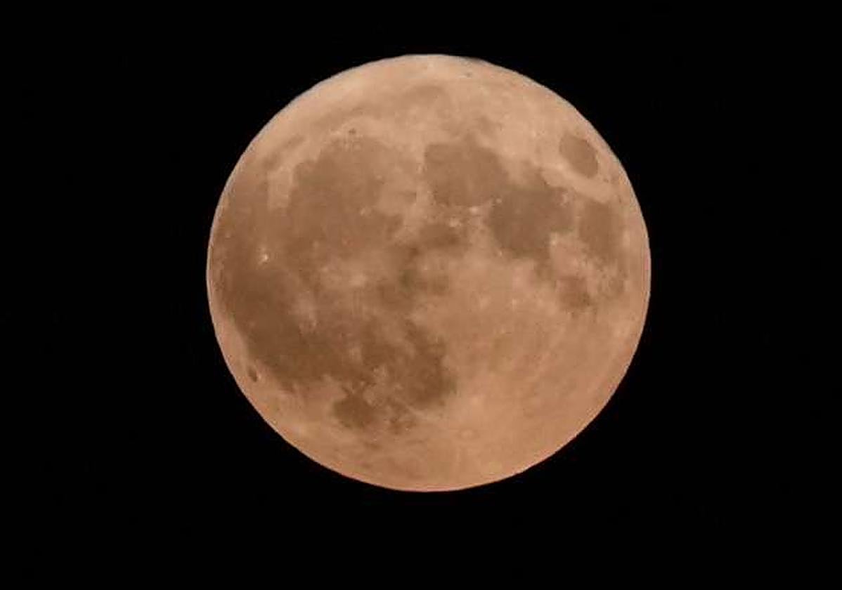 Llega la superluna de noviembre: la más brillante de 2025