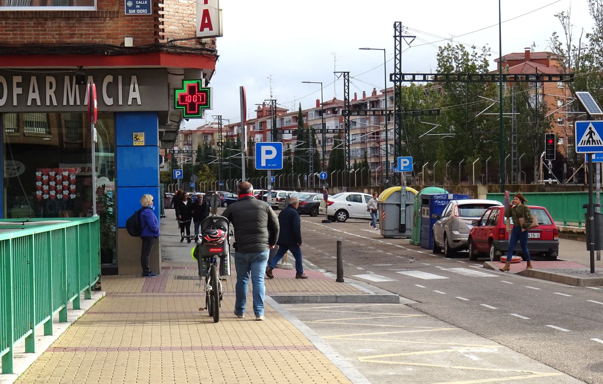 Las imágenes de las obras de Aquavall y los cortes en la calle Estación y Vía