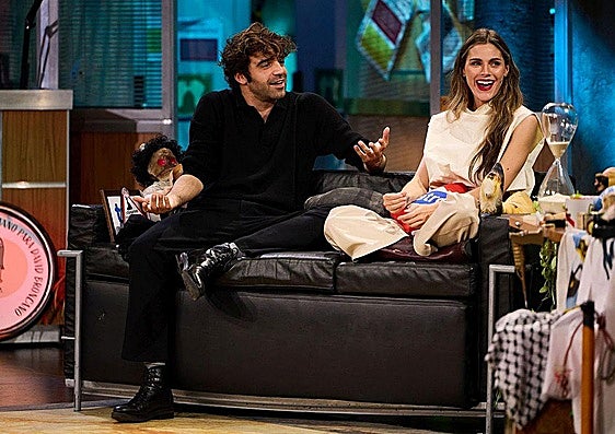 Amaia Salamanca y David Verdaguer en 'La Revuelta'.