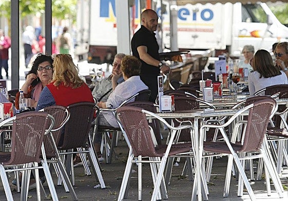 Terraza de Palencia, en una imagen de archivo.