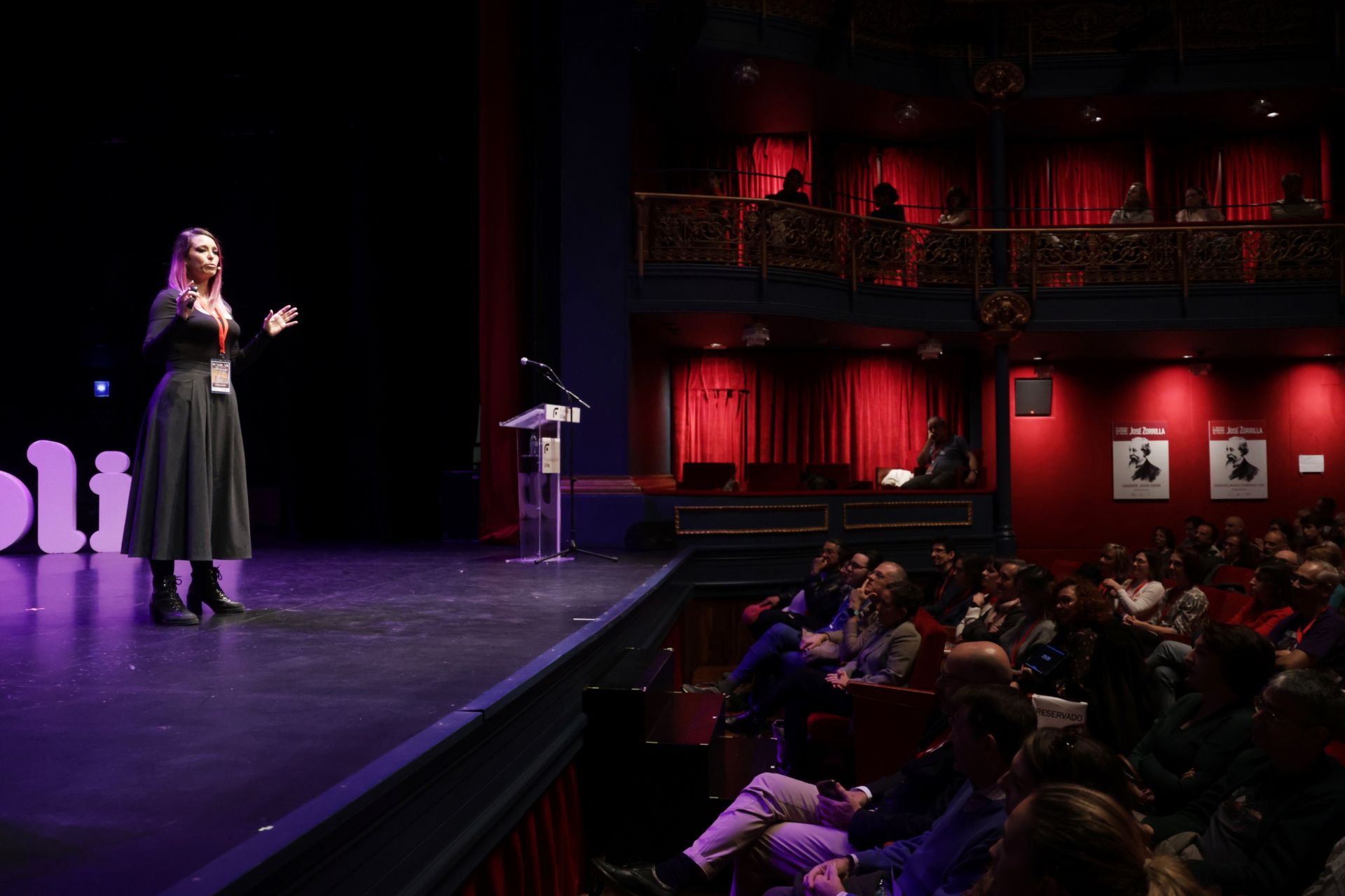 El Teatro Zorrilla acoge Naukas, charlas divulgativas y desenfadadas sobre ciencia