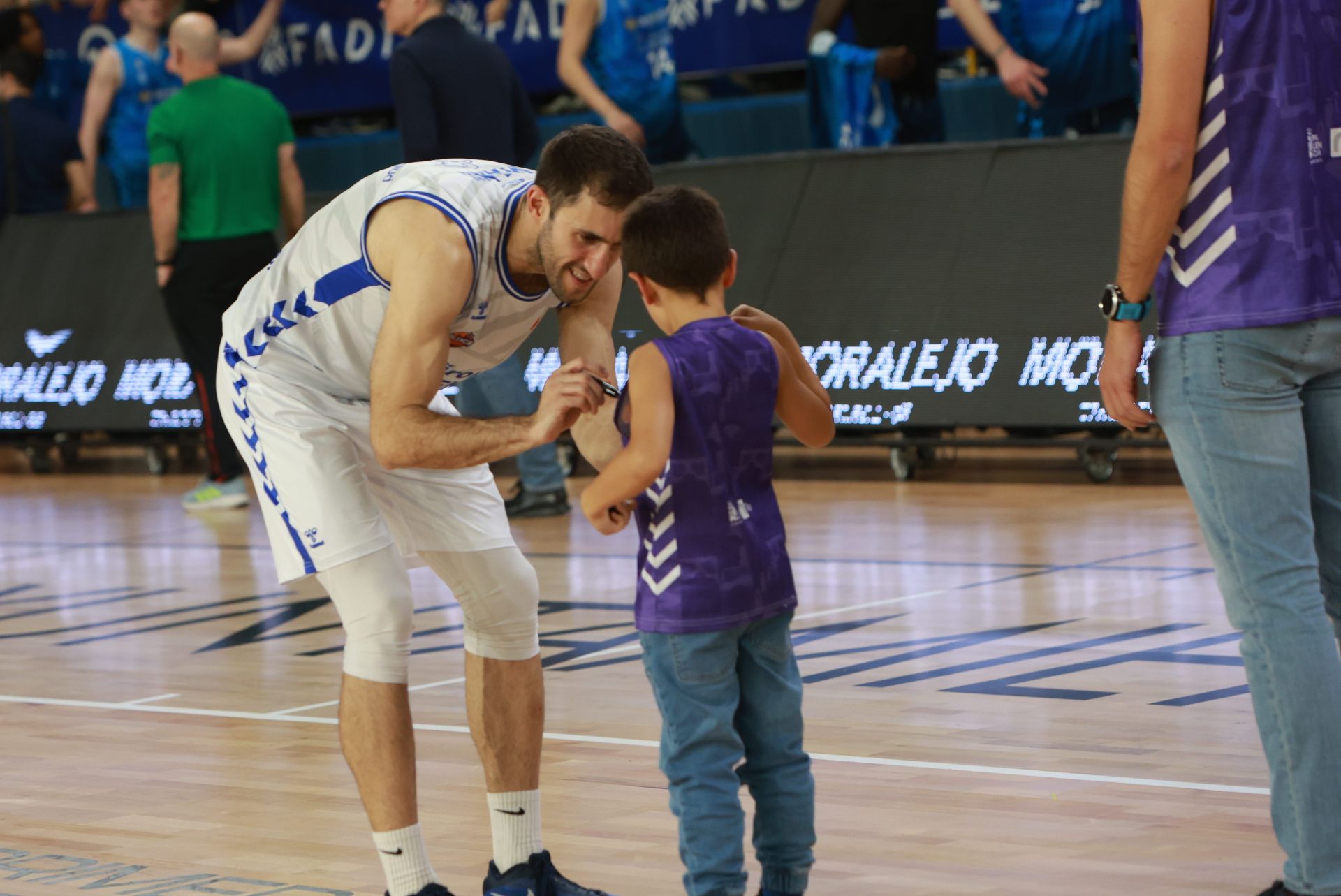 Caja Rural Zamora 77-102 Súper Agropal Palencia