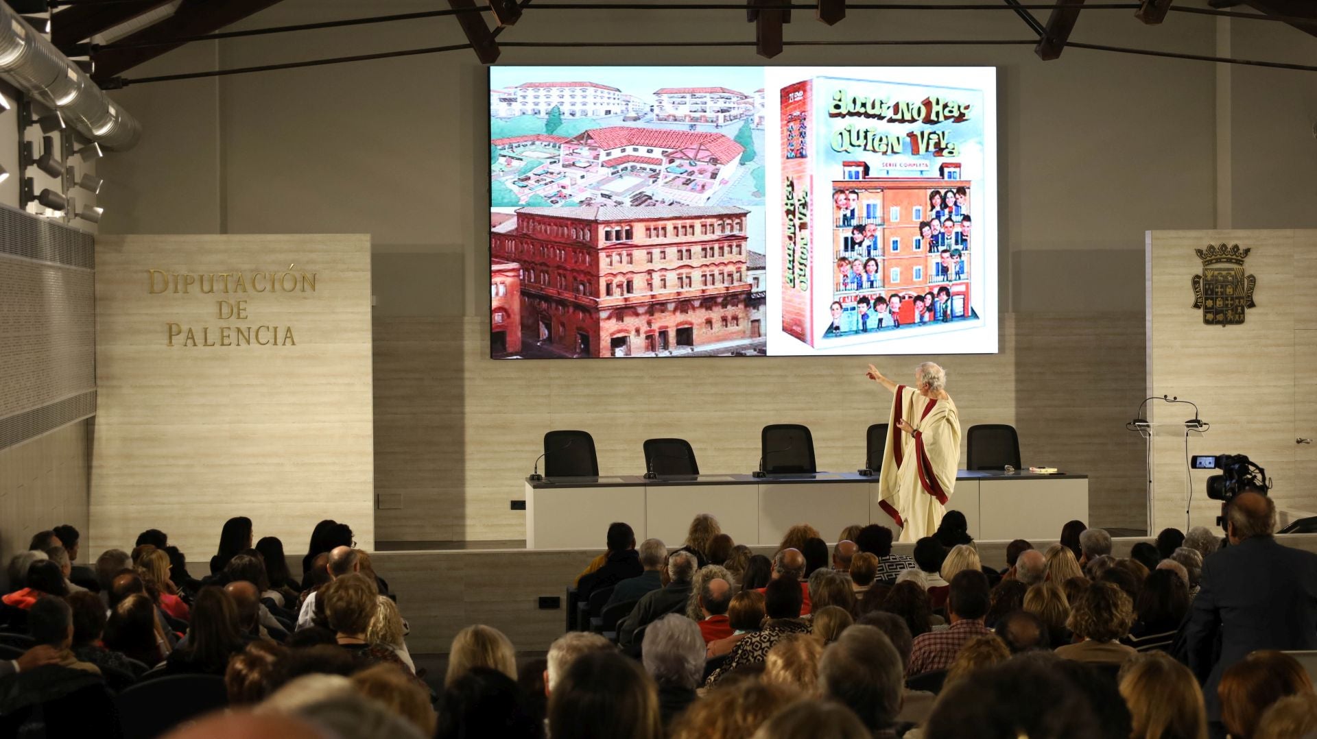 Emilio del Río llena de romanos el Centro Cultural Provincial de Palencia