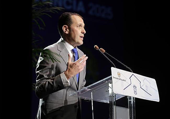 Conrado Íscar durante su intervención