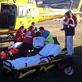 Rescate a un piloto de parapente en Arcones en una fotografía de archivo.