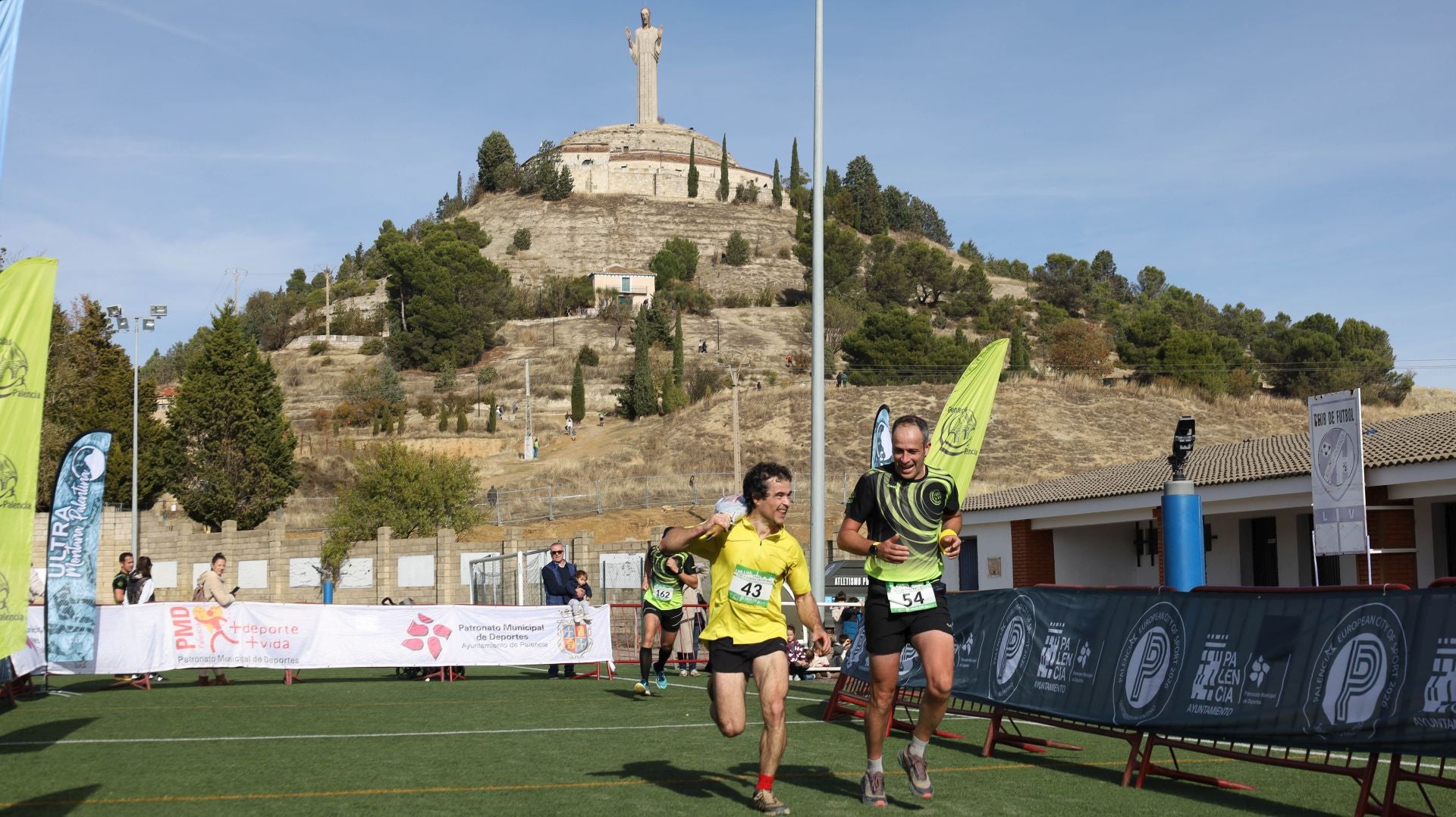 Doscientos atletas participan en el trail de Los Tres Cerros Palentinos