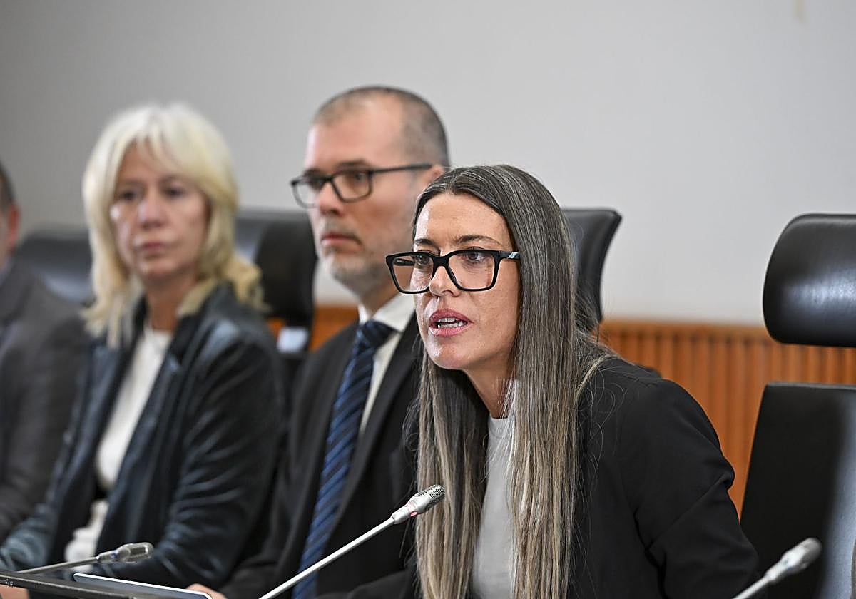 La portavoz en el Congreso de Junts per Catalunya, Míriam Nogueras durante una rueda de prensa