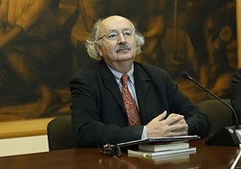 El escritor Antonio Colinas.