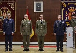 Imágenes de la ceremonía de celebración del Día de Defensa celebrado este martes en la delegación de Valladolid