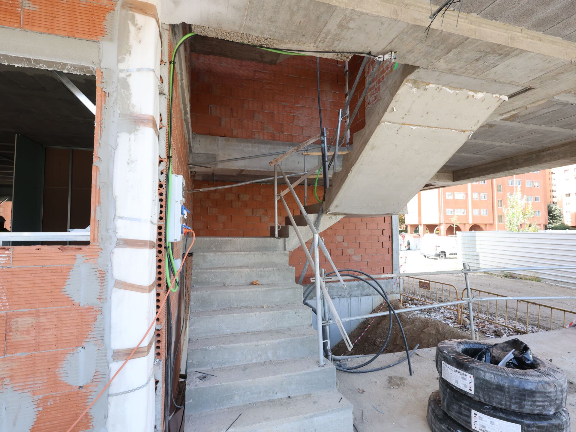 Las imágenes del solar junto a la antigua comisaria en Las Eras