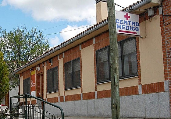 Entrada al centro médico de la localidad segoviana de Bercial.