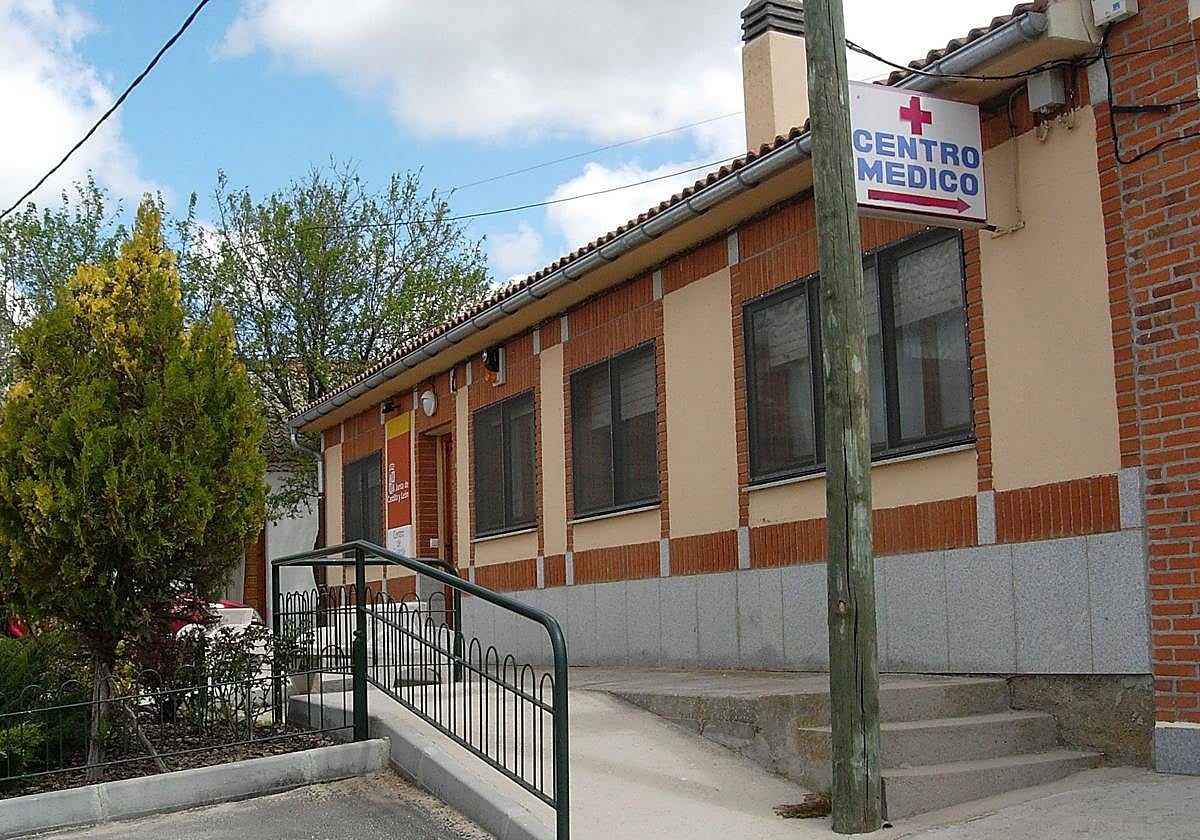 Entrada al centro médico de la localidad segoviana de Bercial.