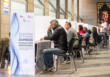Entrevistas de trabajo 'exprés' para 600 aspirantes a 45 puestos en hostelería